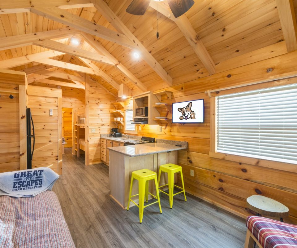 kitchen area of Calvary cabin rental