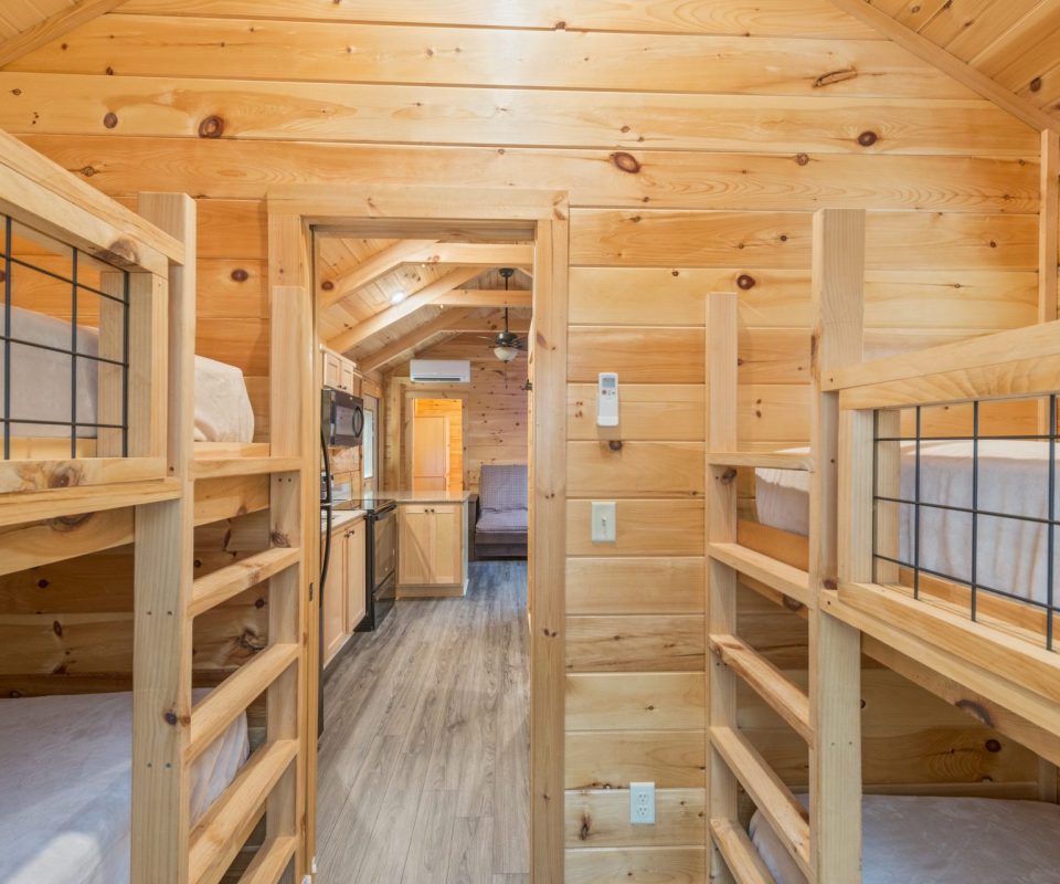 bunk beds in bedroom of the Whoop cabin rental